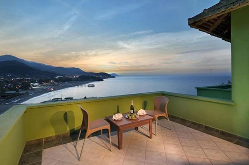 Larissa Hill Beach Hotel Konaklı Kültér fotó
